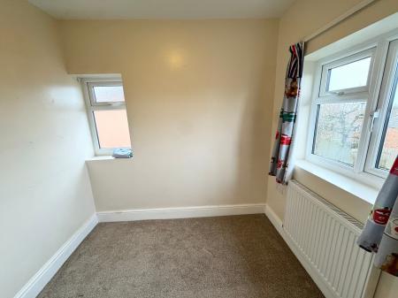 3 bedroom Detached house to let in Kings Drive, Littleover, Derby, DE23