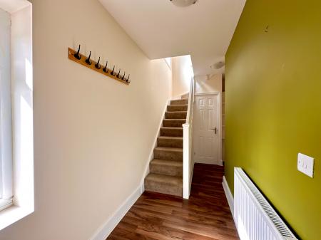 3 bedroom Detached house to let in Kings Drive, Littleover, Derby, DE23