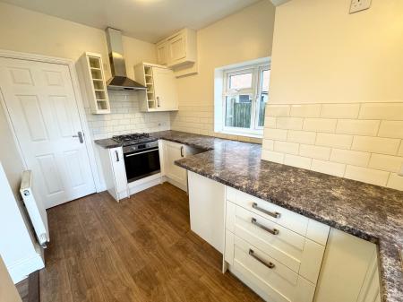 3 bedroom Detached house to let in Kings Drive, Littleover, Derby, DE23