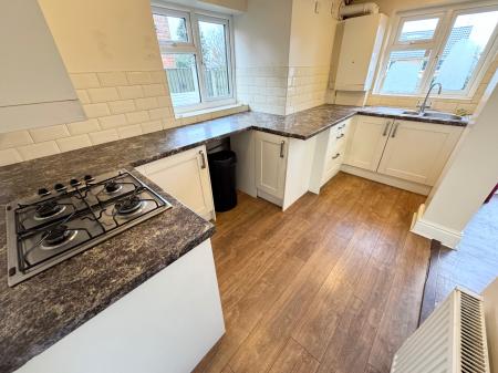 3 bedroom Detached house to let in Kings Drive, Littleover, Derby, DE23