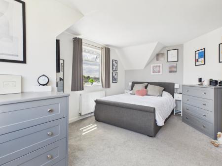4 bedroom Detached house for sale in Top Manor Close, Ockbrook, DE72