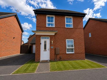 3 bedroom Detached house to let in Chartley Road, Stenson Fields, Derby, DE24