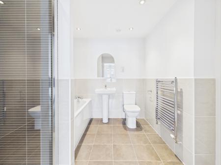 2 bedroom Apartment to let in Dove Place, Hatton, Derby, DE65