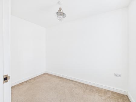2 bedroom Apartment to let in Dove Place, Hatton, Derby, DE65
