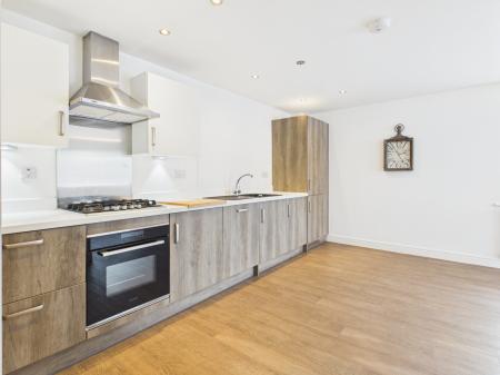 2 bedroom Apartment to let in Dove Place, Hatton, Derby, DE65