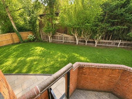 3 bedroom Detached house to let in Burton Road, Littleover, Derby, DE23