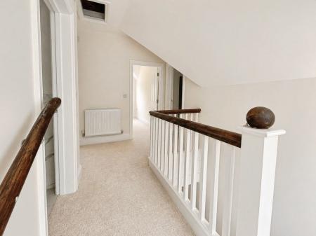 3 bedroom Detached house to let in Burton Road, Littleover, Derby, DE23