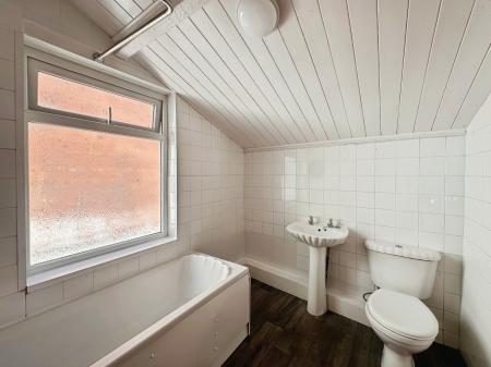 2 bedroom Terraced House to let in Catherine Street, Alfreton, Derby, DE55