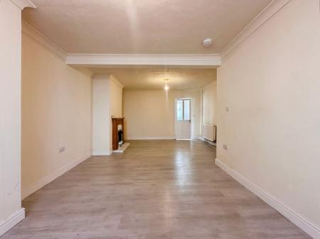 2 bedroom Terraced House to let in Catherine Street, Alfreton, Derby, DE55