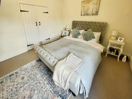 2 bedroom Terraced House to let in Darley Street, Darley Abbey, Derby, DE22