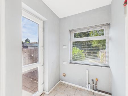 3 bedroom Semi-detached house for sale in Nottingham Road, Chaddesden, Derby, DE21