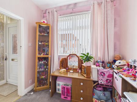 2 bedroom Bungalow for sale in Suffolk Avenue, Derby, DE21