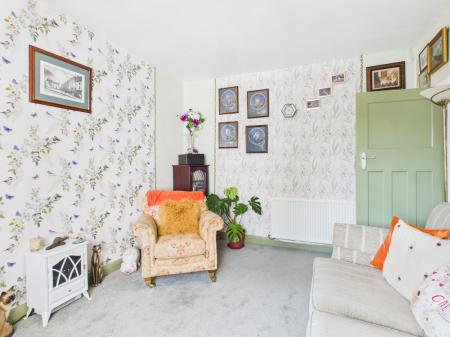 2 bedroom Bungalow for sale in Suffolk Avenue, Derby, DE21