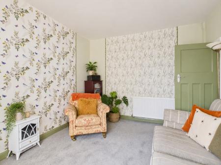 2 bedroom Bungalow for sale in Suffolk Avenue, Derby, DE21