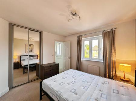3 bedroom Semi-detached house to let in Richardson Way, Derby, DE22