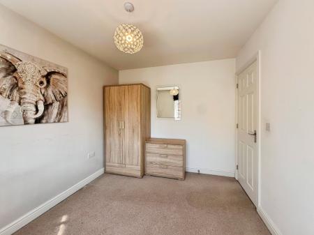 3 bedroom Semi-detached house to let in Richardson Way, Derby, DE22