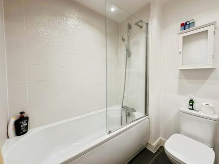 3 bedroom Semi-detached house to let in Richardson Way, Derby, DE22