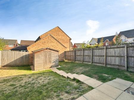 3 bedroom Semi-detached house to let in Richardson Way, Derby, DE22