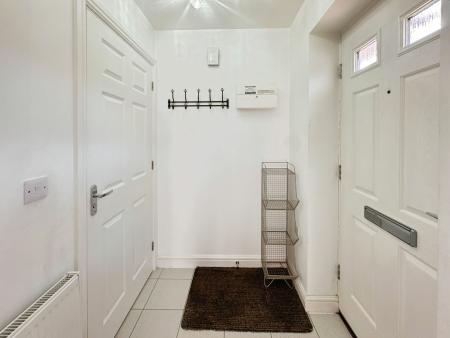 3 bedroom Semi-detached house to let in Richardson Way, Derby, DE22