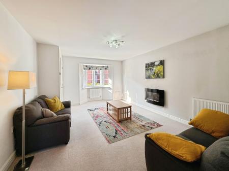 3 bedroom Semi-detached house to let in Richardson Way, Derby, DE22