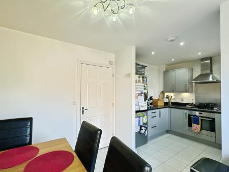 3 bedroom Semi-detached house to let in Richardson Way, Derby, DE22