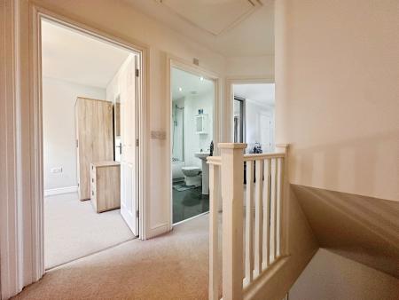 3 bedroom Semi-detached house to let in Richardson Way, Derby, DE22