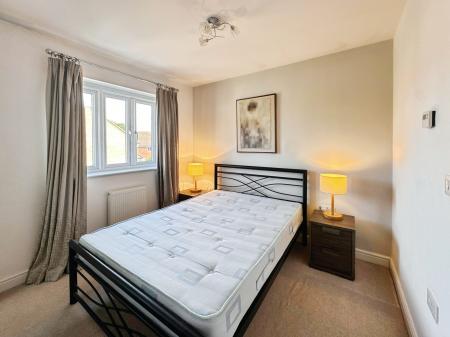 3 bedroom Semi-detached house to let in Richardson Way, Derby, DE22
