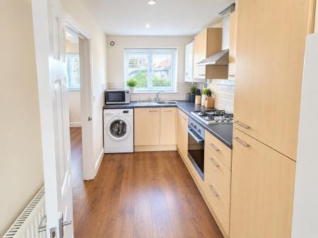 3 bedroom Terraced House to let in Haworth Close, Stretton, Alfreton, DE55