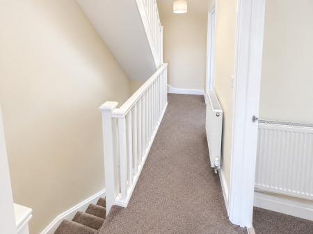 3 bedroom Terraced House to let in Haworth Close, Stretton, Alfreton, DE55