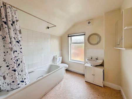 2 bedroom Terraced House to let in Wolfa Street, Derby, Derby, DE22
