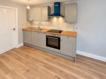 1 bedroom Flat to let in South Broadway Street, Burton on Trent, Burton on Trent, DE14