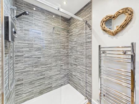 3 bedroom Detached house for sale in Ford Lane, Willington, Derby, DE65
