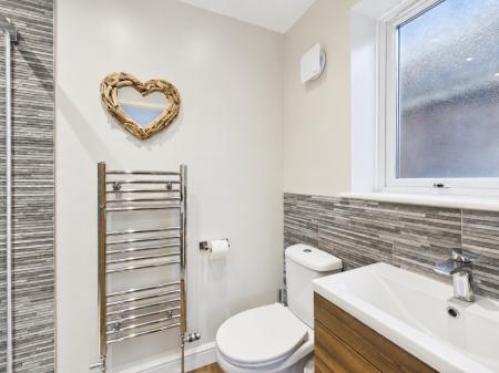 3 bedroom Detached house for sale in Ford Lane, Willington, Derby, DE65