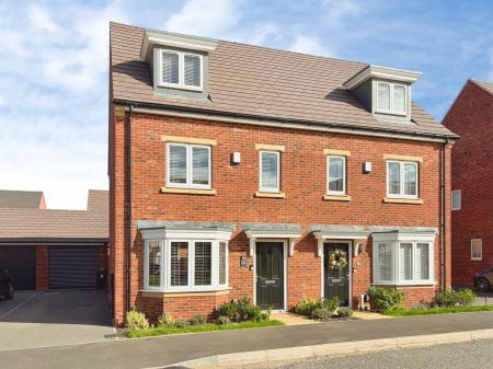 3 bedroom Semi-detached house to let in Pathfinder Way, Castle Donington, Derby, DE74