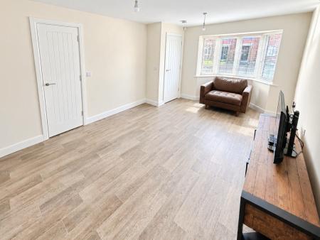3 bedroom Semi-detached house to let in Pathfinder Way, Castle Donington, Derby, DE74
