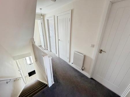 3 bedroom Semi-detached house to let in Pathfinder Way, Castle Donington, Derby, DE74