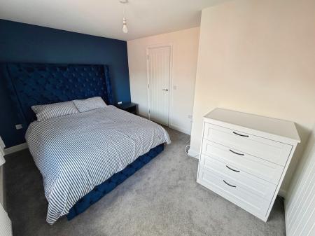 3 bedroom Semi-detached house to let in Pathfinder Way, Castle Donington, Derby, DE74