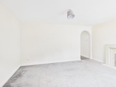 3 bedroom Link detached house to let in Corbel Close, Oakwood, Derby, DE21