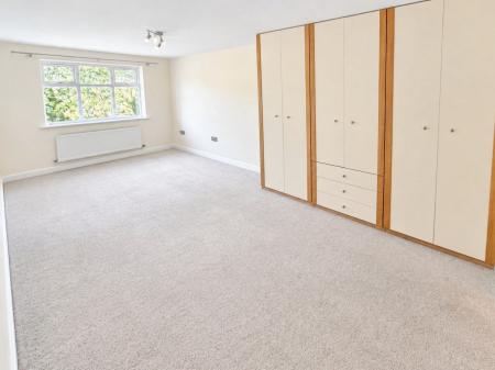 2 bedroom Flat to let in 317 Burton Road, Littleover, Derby, DE23