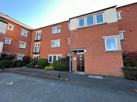 2 bedroom Apartment for sale in Caesar Street, Chester Green, Derby, DE1