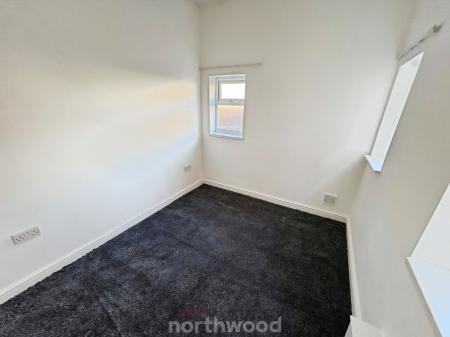 1 bedroom Flat to let in Coronation Road, Balby, Doncaster, DN4