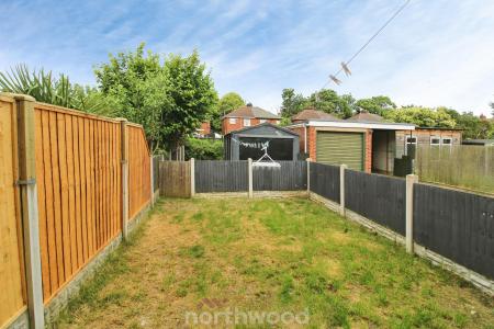2 bedroom Semi-detached house to let in Newbold Terrace, Cusworth, Doncaster, DN5