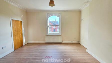 1 bedroom Flat to let in Thorne Road, Doncaster, DN1