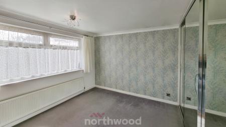 3 bedroom Bungalow for sale in Bellerby Road, Skellow, Doncaster, DN6