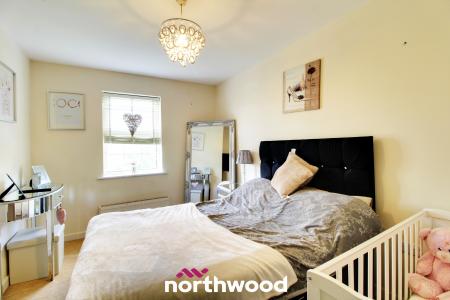 2 bedroom Flat for sale in Brander Close, Balby, Doncaster, DN4