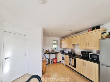 2 bedroom Flat for sale in Brander Close, Balby, Doncaster, DN4