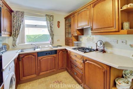 3 bedroom Detached house for sale in Clifton Drive, Sprotbrough, Doncaster, DN5