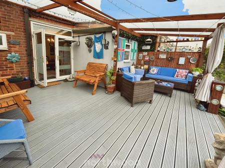 3 bedroom Terraced House for sale in Craithie Road, Town Moor, Doncaster, DN2