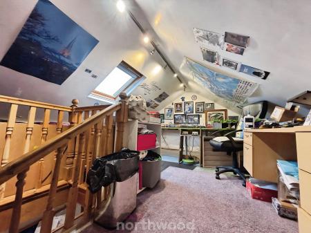 3 bedroom Terraced House for sale in Craithie Road, Town Moor, Doncaster, DN2