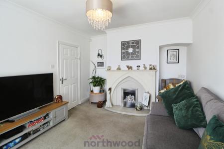 4 bedroom Semi-detached house for sale in Marlborough Road, Town Moor, Doncaster, DN2